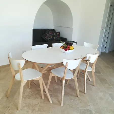 Dimora Il Mandorlo Πανσιόν 3*