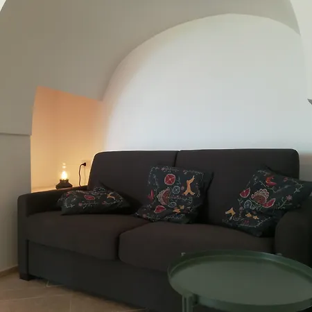Dimora Il Mandorlo Con Jacuzzi Riscaldata Casa de hóspedes 3*
