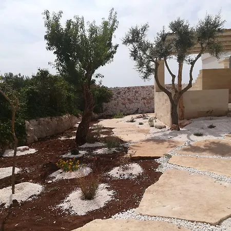 Casa de hóspedes Dimora Il Mandorlo Con Jacuzzi Riscaldata 3*