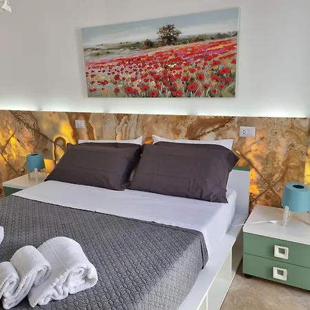 Dimora Il Mandorlo Con Jacuzzi Riscaldata Ostuni