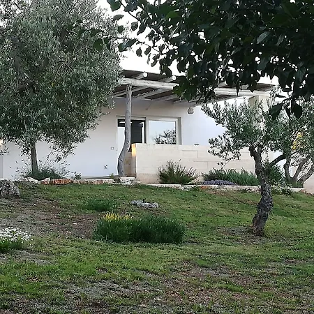 Dimora Il Mandorlo Con Jacuzzi Riscaldata