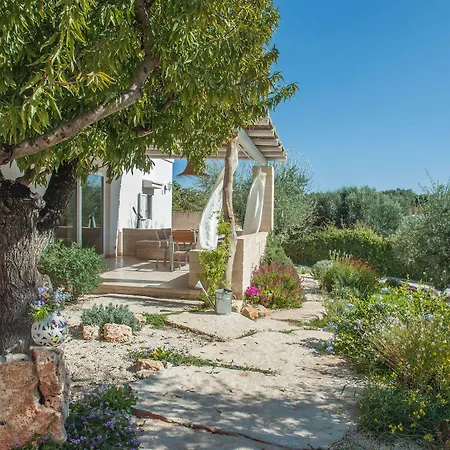 Dimora Il Mandorlo Con Jacuzzi Riscaldata Ostuni