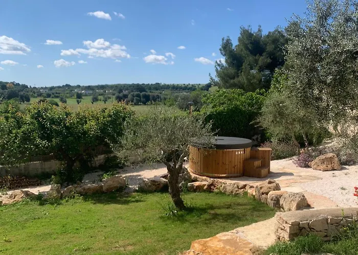 بيت ضيافة Dimora Il Mandorlo أوستوني