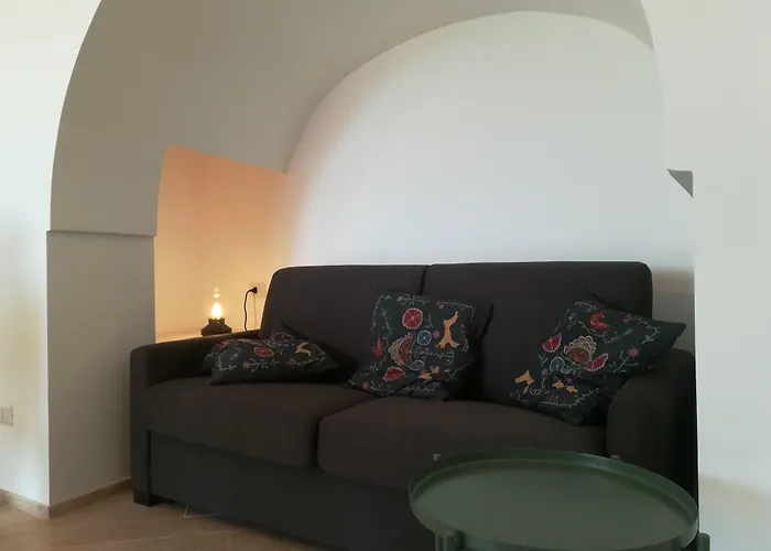 Dimora Il Mandorlo بيت ضيافة 3*