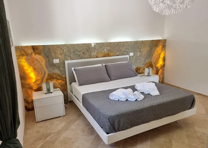 Dimora Il Mandorlo 3* أوستوني