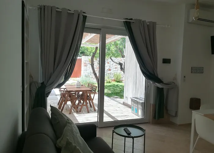 Dimora Il Mandorlo بيت ضيافة 3*