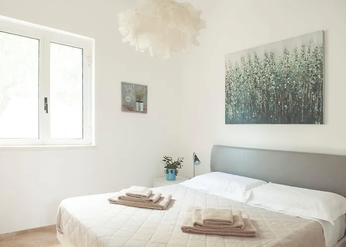 بيت ضيافة Dimora Il Mandorlo أوستوني