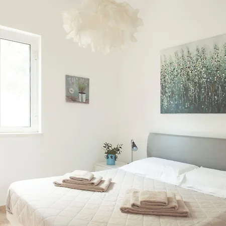 게스트하우스 Dimora Il Mandorlo 오스투니