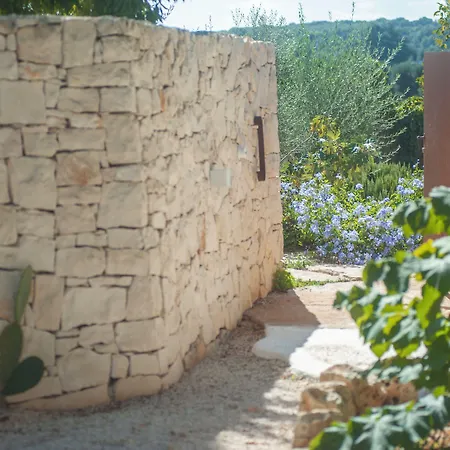 Dimora Il Mandorlo Con Jacuzzi Riscaldata 4*