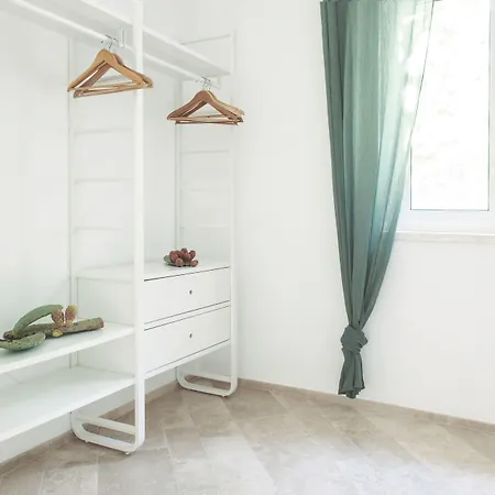 Dimora Il Mandorlo Con Jacuzzi Riscaldata Penzion 4*